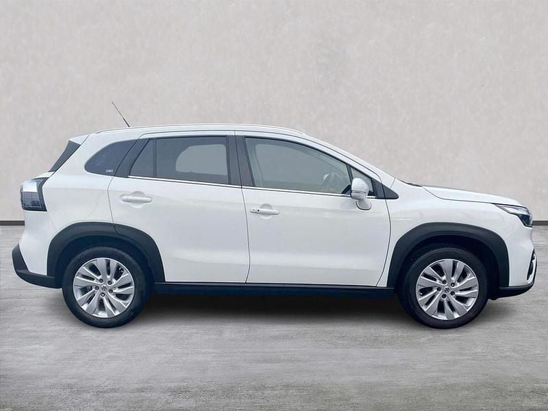 Used Suzuki SX4 2023 White Hatchback