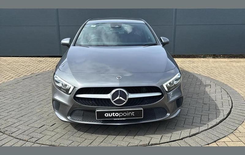 Used Mercedes A180 113 HP (83 kW) 2018 Grey Hatchback