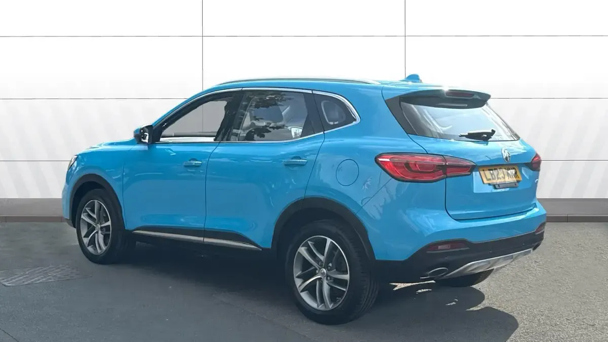 Used MG HS Excite 162 HP (119 kW) 2023 Blue SUV