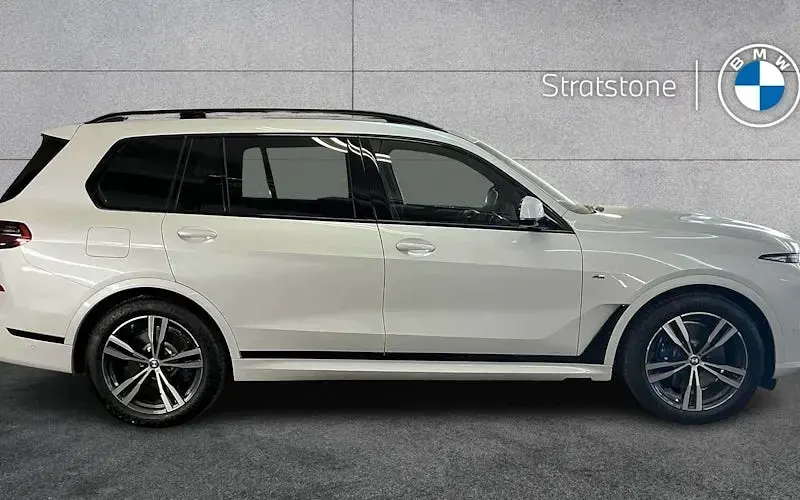Used BMW X7 M Sport 381 HP (280 kW) 2026 White SUV