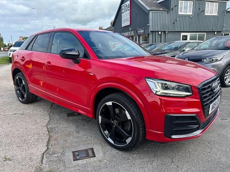 Used Audi Q2 Black Edition 150 HP (110 kW) 2019 Red SUV