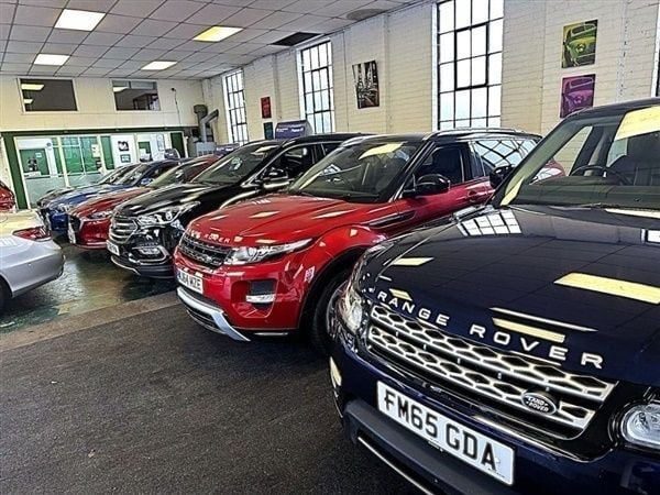 White Used 2018 Mini Cooper S Cabriolet Cabriolet | £13,990 (Fair price) - Image 1/1