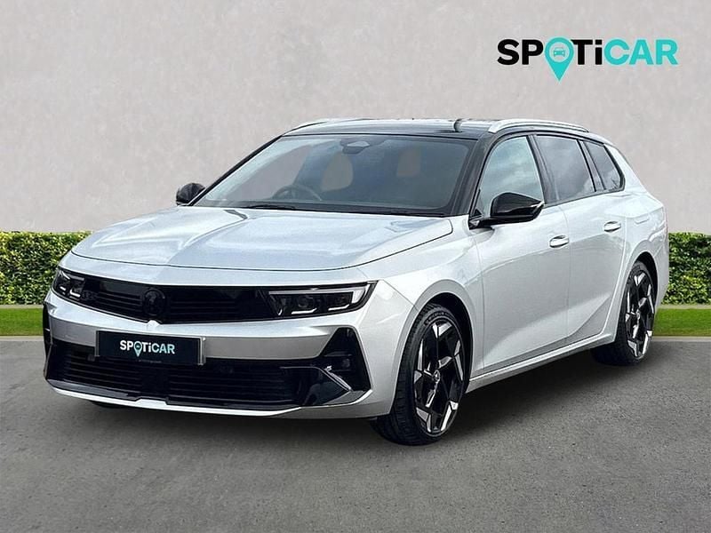 Used Vauxhall Astra GSe 222 HP (163 kW) 2023 Grey Estate