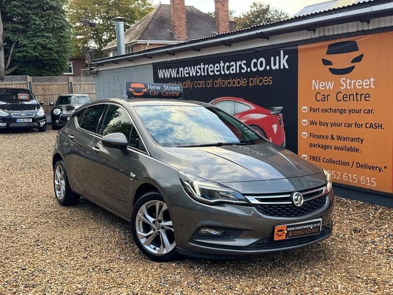Grey Used 2019 Vauxhall Astra SRi Hatchback | £8,184 (Fair price) - Image 1/4