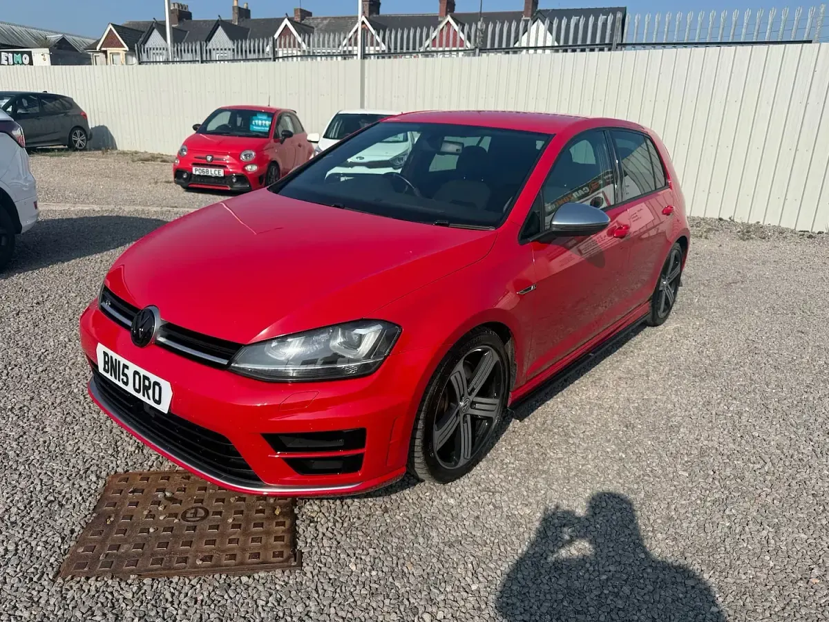 Used VW Golf VII R 410 HP (301 kW) 2015 Red Hatchback