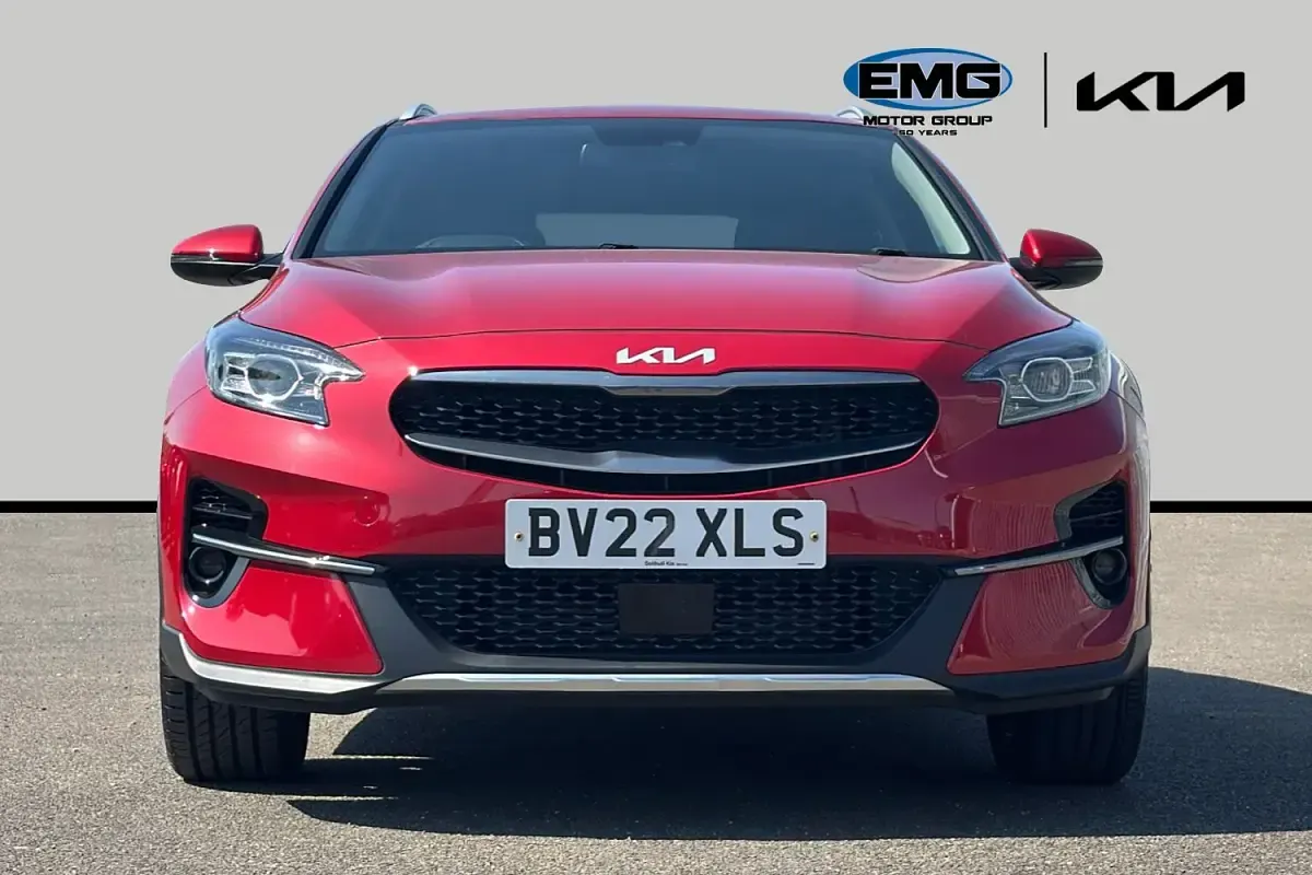 Used Kia XCeed 158 HP (116 kW) 2022 Red SUV