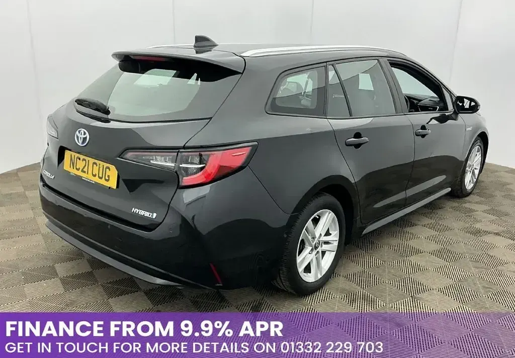 Used Toyota Corolla 122 HP (89 kW) 2021 Black Estate