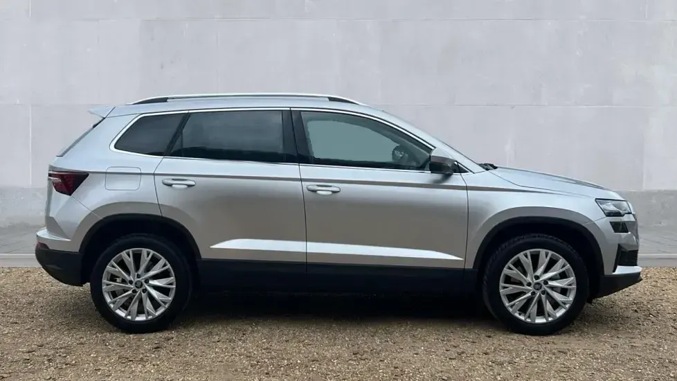 Used Skoda Karoq SE L 150 HP (110 kW) 2025 Brilliant silver metallic SUV
