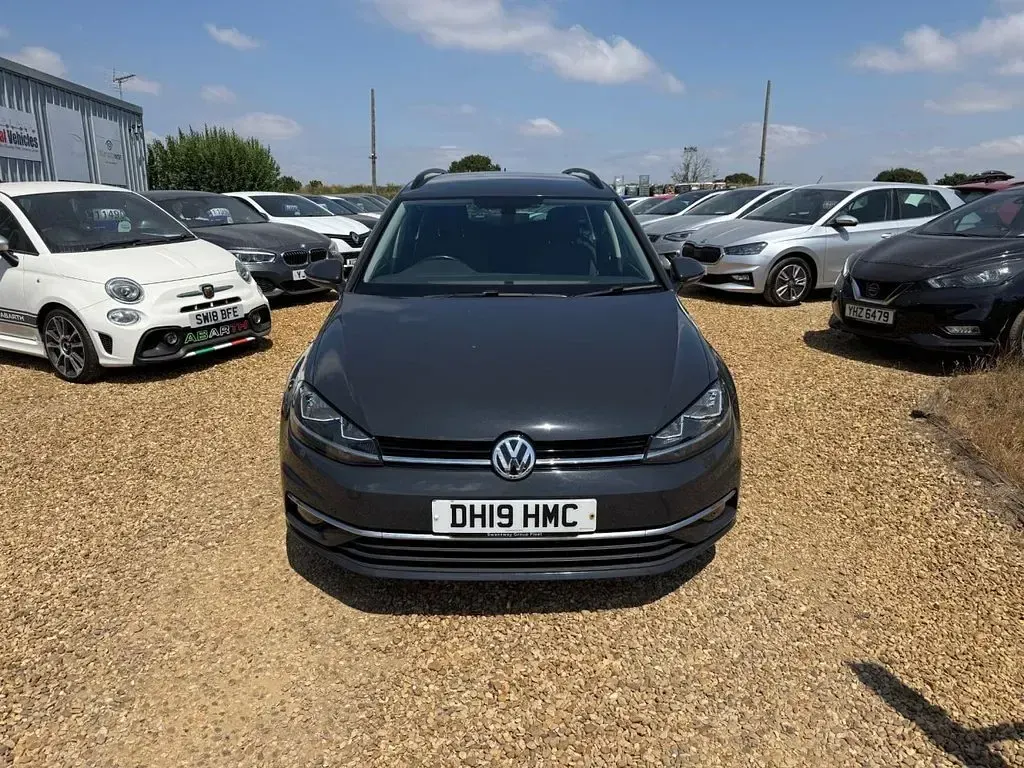 Used VW Golf VII Match 115 HP (84 kW) 2019 Grey Estate