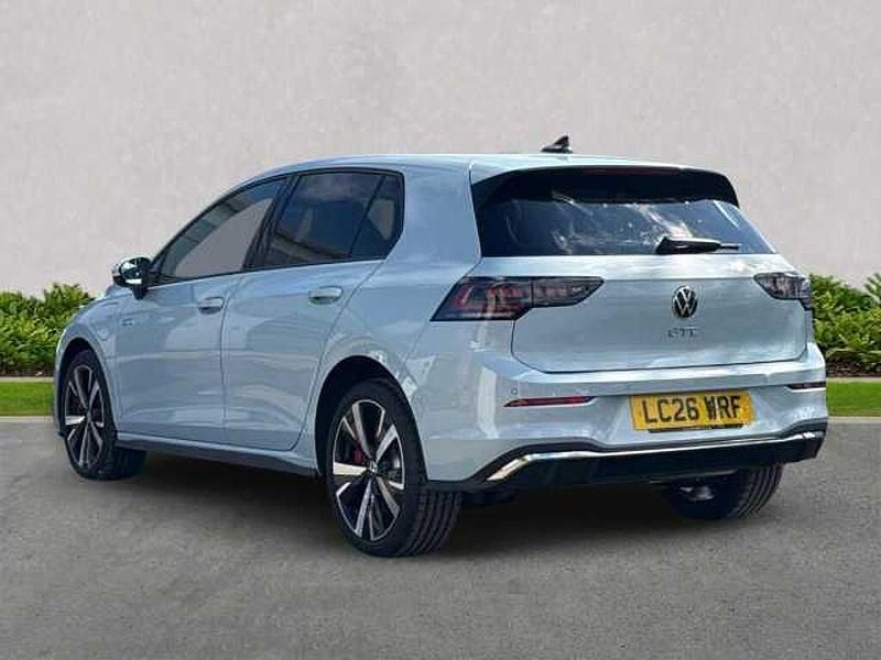 New VW Golf VIII GTE 272 HP (200 kW) 2026 Blue Hatchback