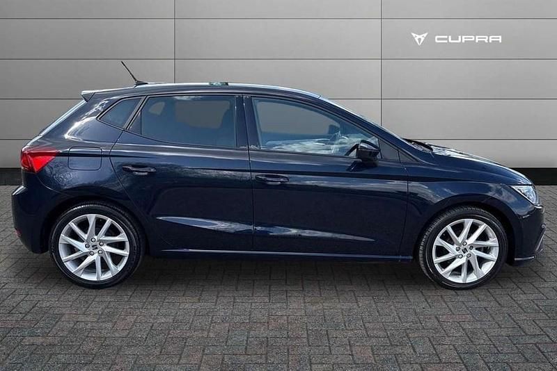 Used Seat Ibiza FR 94 HP (69 kW) 2022 Blue Hatchback