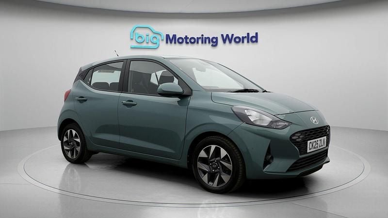Used 2025 Hyundai i10 Advanced Hatchback | £15,400 (Fair price) - Image 1/4