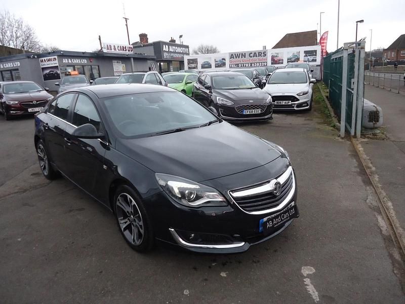 Black Used 2014 Vauxhall Insignia Edition Hatchback | £4,995 (Fair price) - Image 1/4