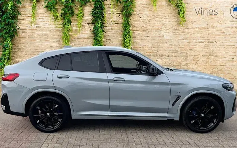 Used BMW X4 M Sport 190 HP (139 kW) 2025 SUV