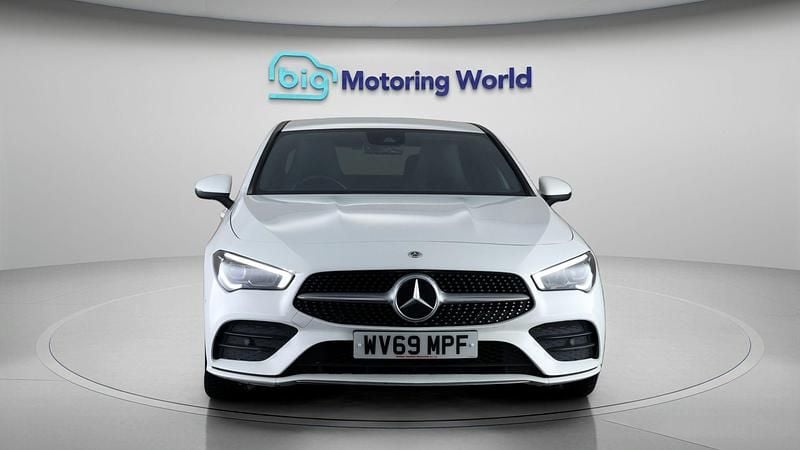 Used Mercedes CLA200 AMG line 161 HP (118 kW) 2019 White Coupe