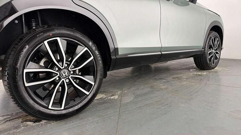 Used Honda HR-V Advance 131 HP (96 kW) 2025 Green SUV