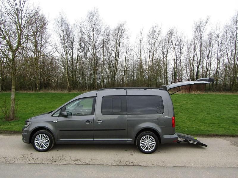 Used VW Caddy Maxi Life Life 2021 Grey MPV