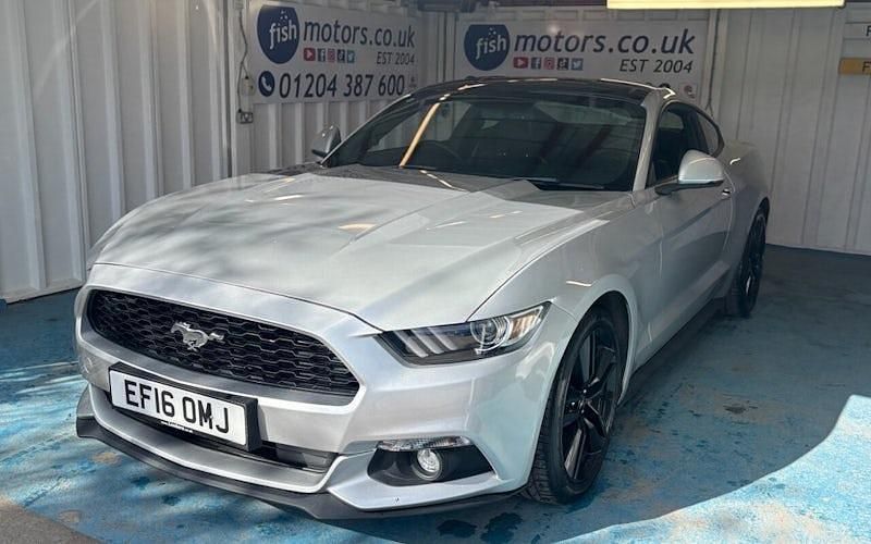 Begagnad Ford Mustang Fastback 317 HK (233 kW) 2016 Sportkupé