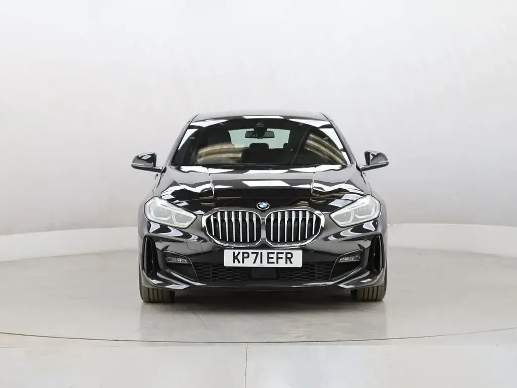 Used BMW 118 M Sport 136 HP (100 kW) 2021 Black Hatchback