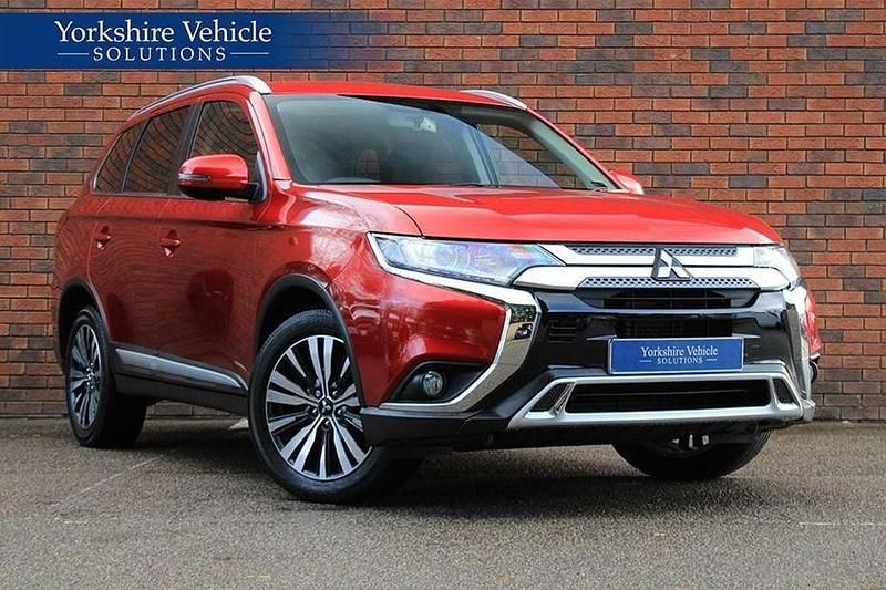 Red Used 2020 Mitsubishi Outlander SUV | £17,489 (Fair price) - Image 1/1