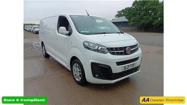 White Used 2021 Vauxhall Vivaro Sportive Van | £10,999 (Fair price) - Image 1/4