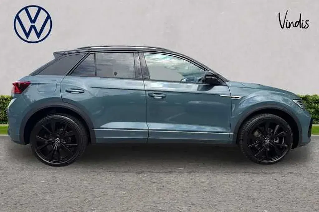 Used VW T-Roc Black Edition 150 HP (110 kW) 2025 Blue SUV