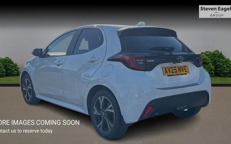 Used Toyota Yaris Hybrid Design 116 HP (85 kW) 2026 Hatchback