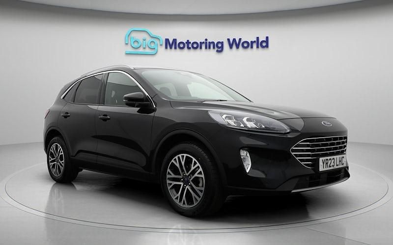 Used Ford Kuga Titanium 150 HP (110 kW) 2023 Black SUV