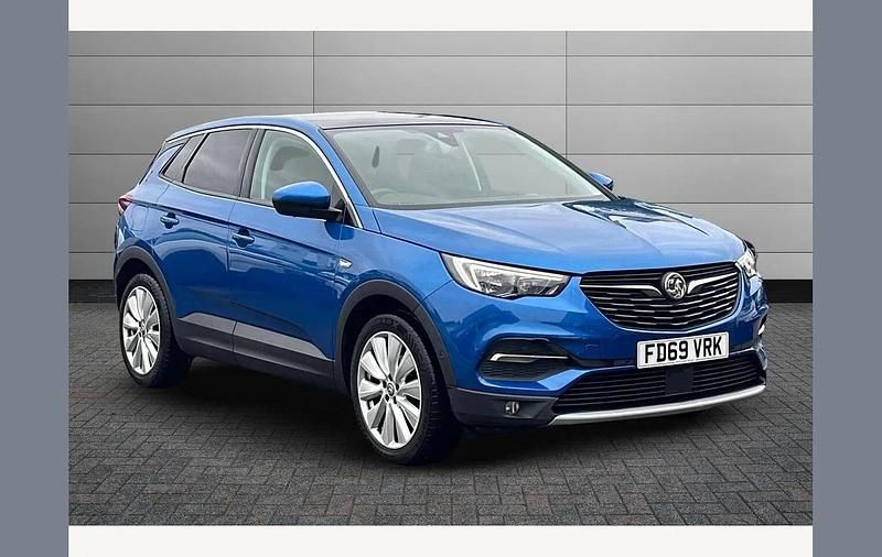 Topaz blue Used 2020 Vauxhall Grandland X Elite SUV | £9,490 (Fair price) - Image 1/2