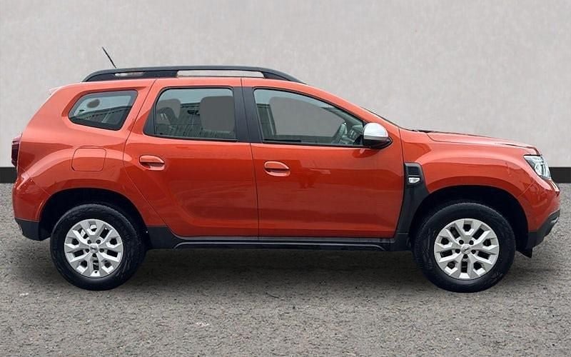 Used Dacia Duster Expression 130 HP (95 kW) 2023 Metallic  arizona orange Estate
