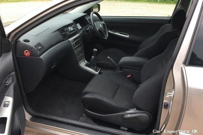 Used Toyota Corolla Sport 190 HP (139 kW) 2004 Hatchback