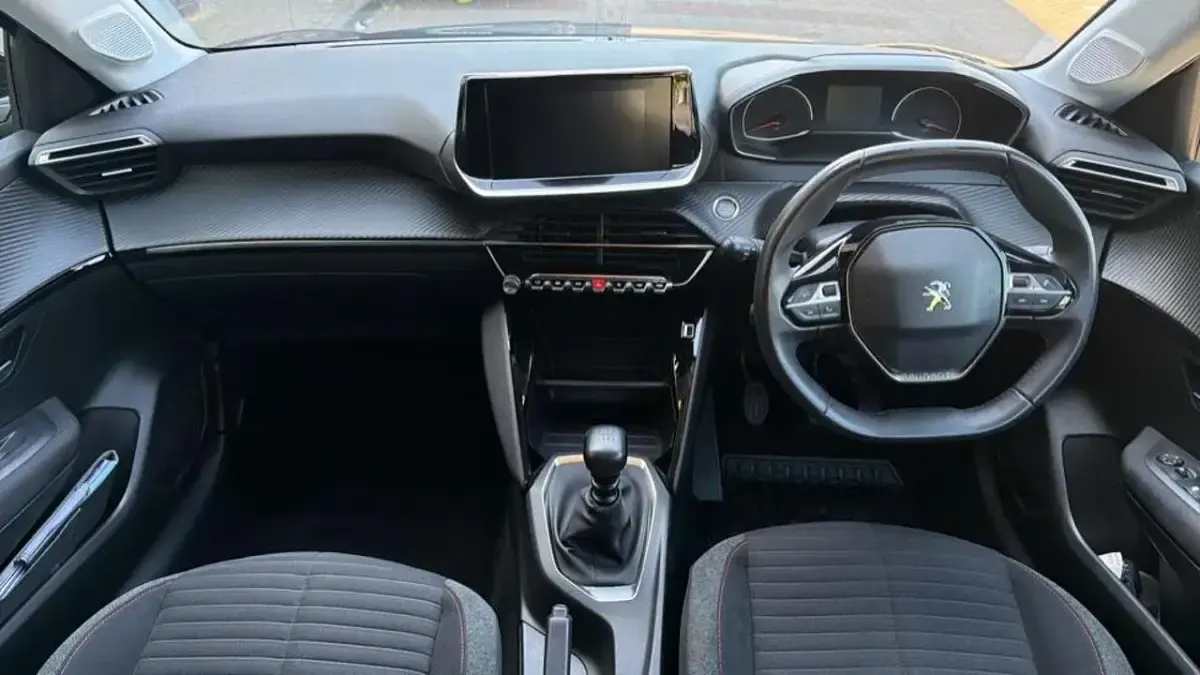 Used Peugeot 208 Active+ 99 HP (72 kW) 2022 Grey Hatchback