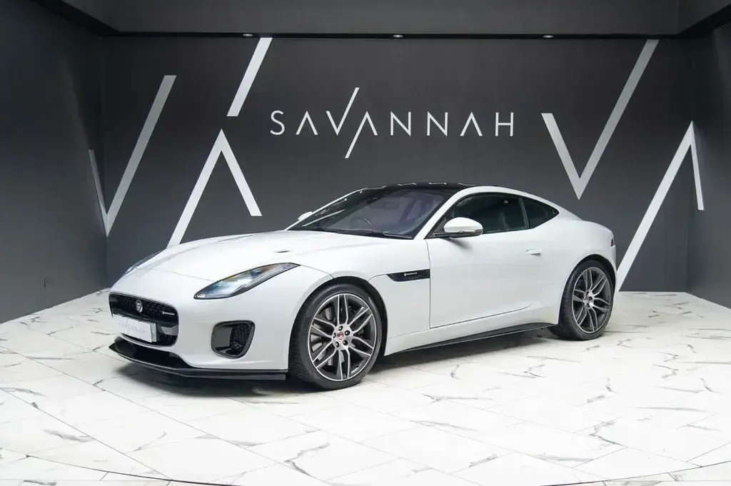 Używany Jaguar F-Type R-Dynamic 380 KM (279 kW) 2019 Biały Coupe