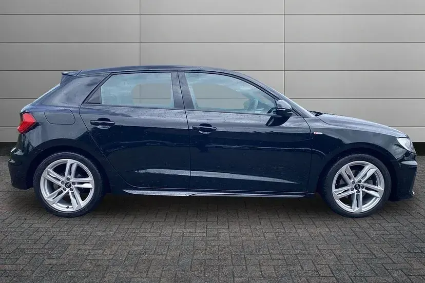 Used Audi A1 Sportback S-Line 108 HP (79 kW) 2022 Mythos black Hatchback
