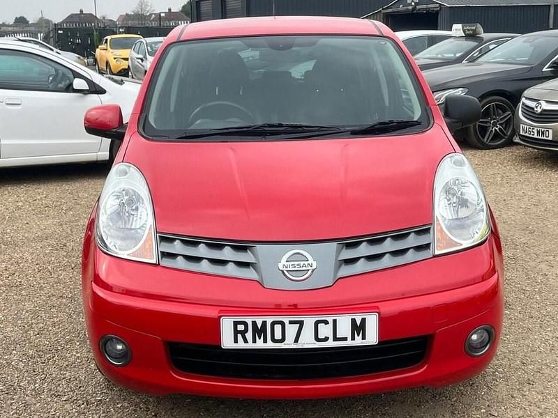Used Nissan Note Tekna 110 HP (80 kW) 2008 Red Hatchback