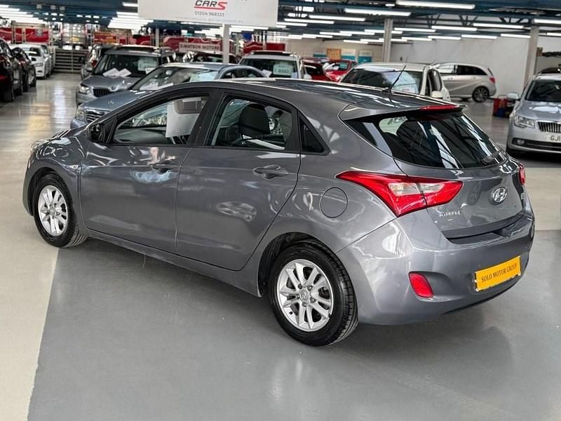 Used Hyundai i30 Active 110 HP (80 kW) 2013 Grey Hatchback