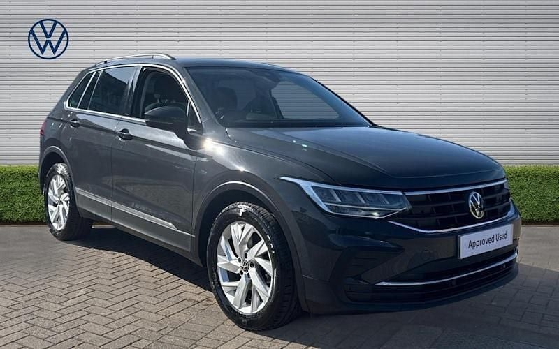 Used VW Tiguan Life 150 HP (110 kW) 2023 SUV