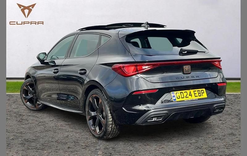 Used Cupra Leon 147 HP (108 kW) 2024 Black Hatchback