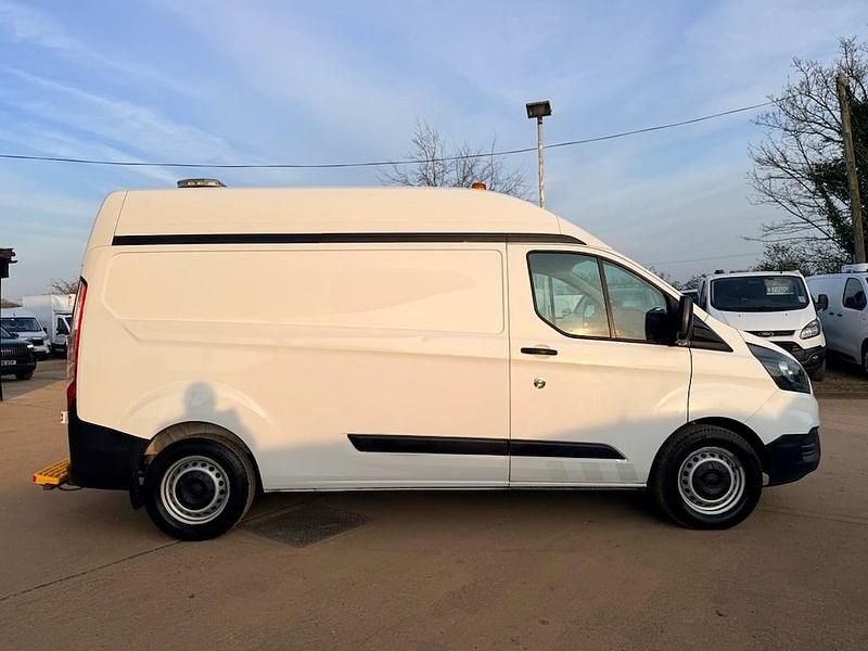 Used Ford Transit Custom 130 HP (95 kW) 2019 White Van