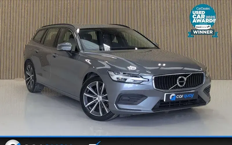 Used Volvo V60 Momentum 197 HP (144 kW) 2021 Estate