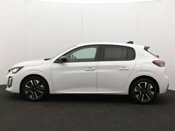 Used Peugeot 208 Allure 101 HP (74 kW) 2025 White Hatchback
