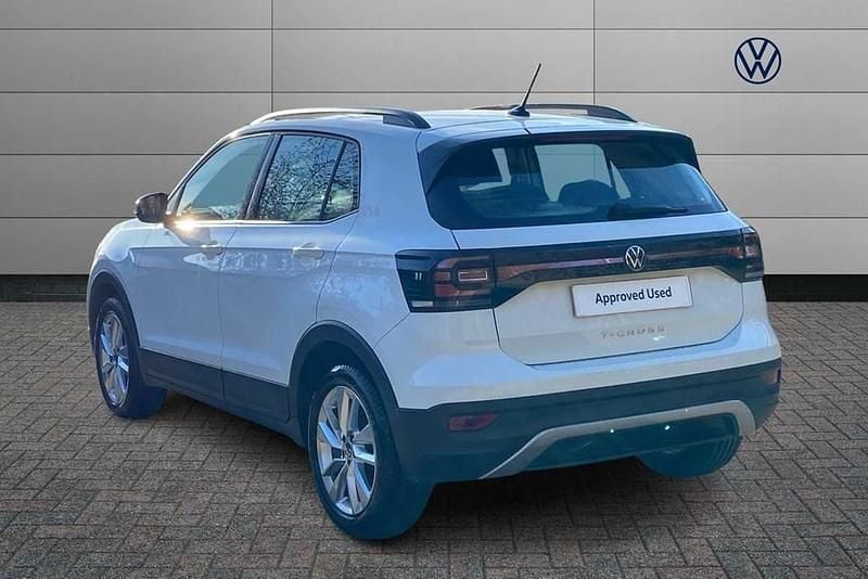 Used VW T-Cross SE 95 HP (69 kW) 2022 White SUV