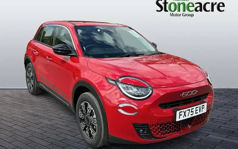 Used Fiat 600 136 HP (100 kW) 2025 SUV