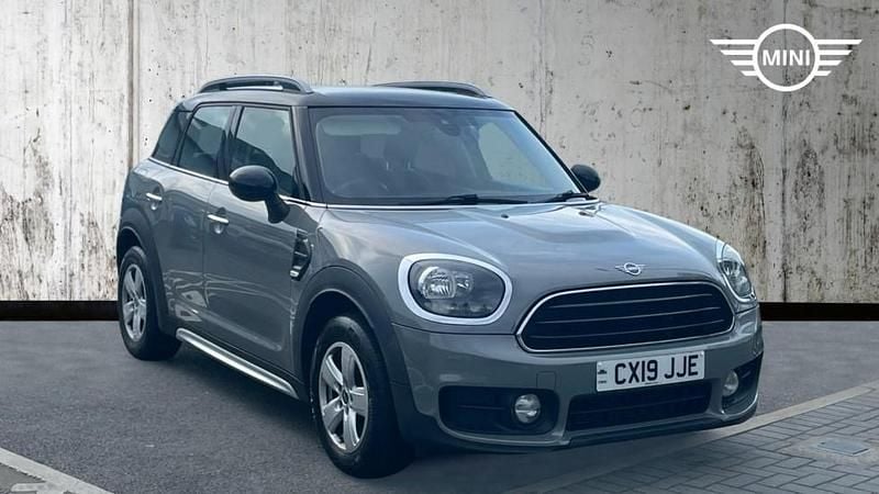Grey Used 2019 Mini Cooper Countryman Classic SUV | £12,295 (Fair price) - Image 1/4