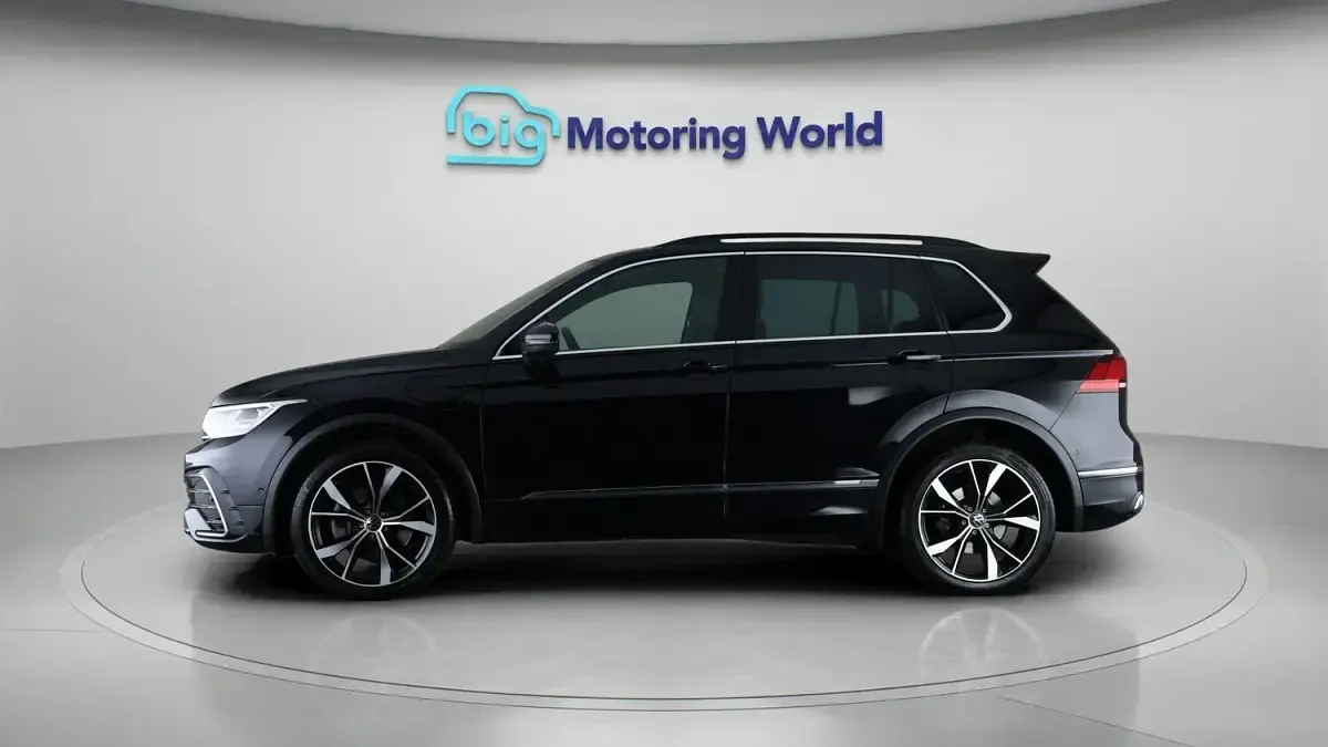 Used VW Tiguan R-line 2024 Black SUV
