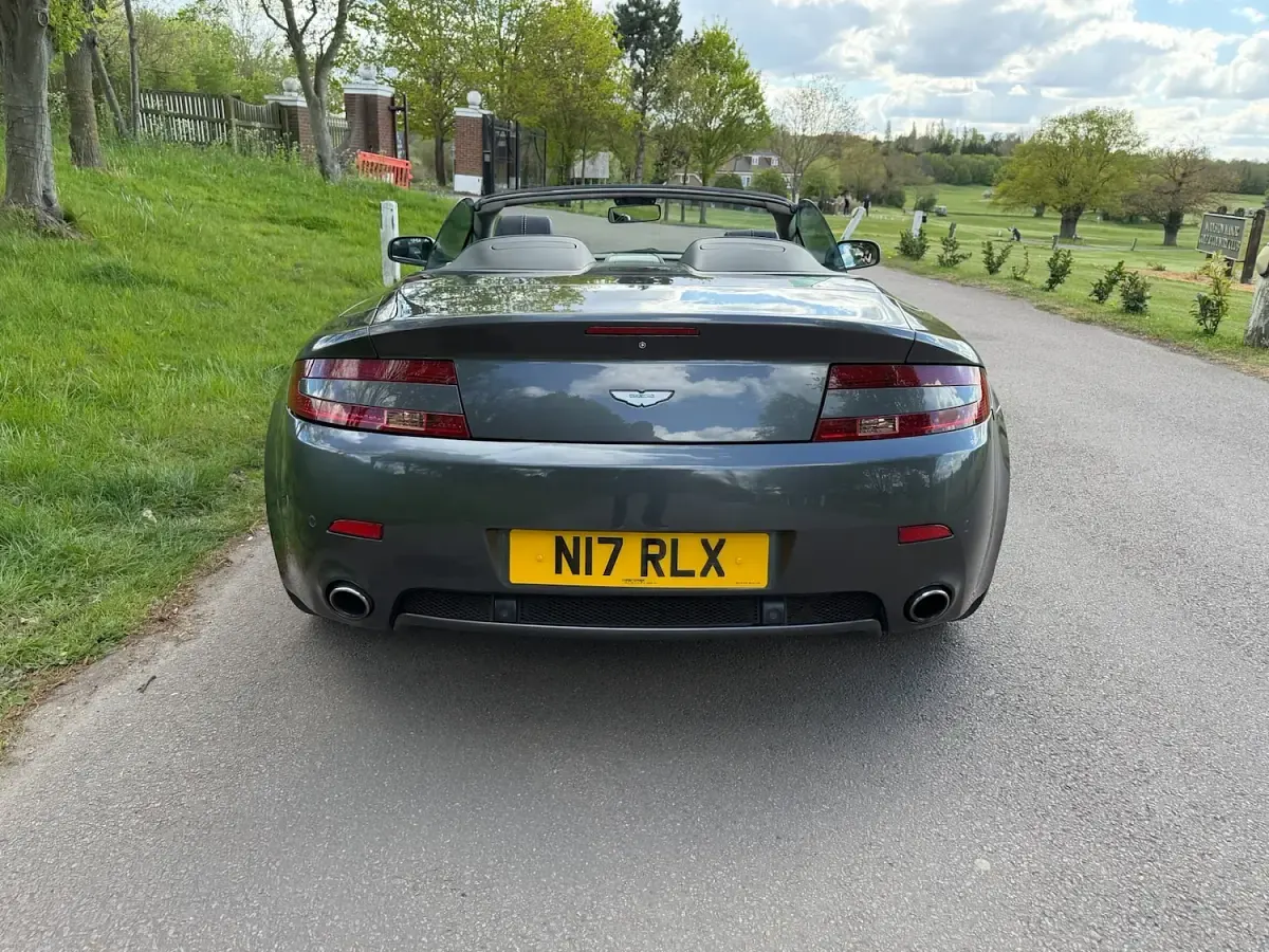 Used Aston Martin Vantage 2007 Silver Coupe