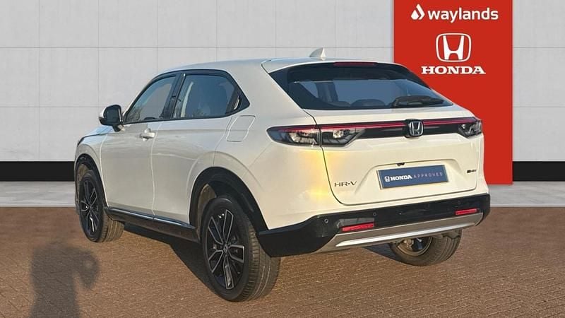 Used Honda HR-V Advance 131 HP (96 kW) 2023 White SUV