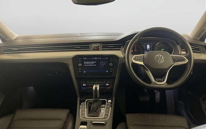 Usado VW Passat GTE 218 HP (160 kW) 2022 Cinzento Carrinha