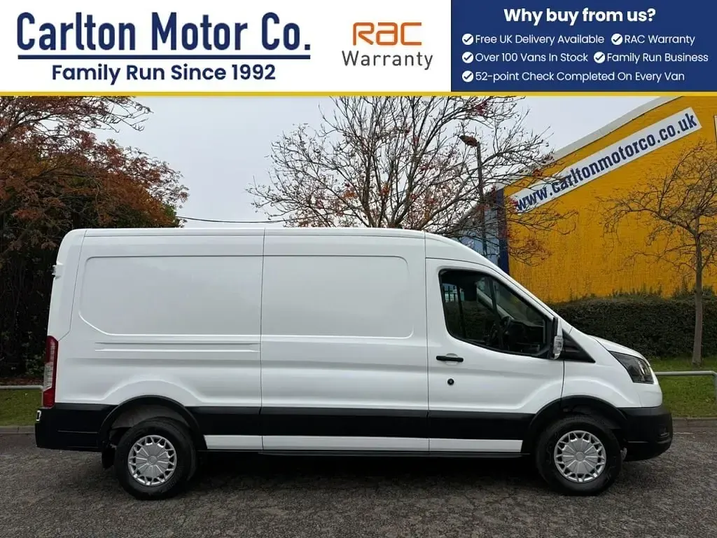 Usado Ford Transit 130 HP (95 kW) 2021 Branco