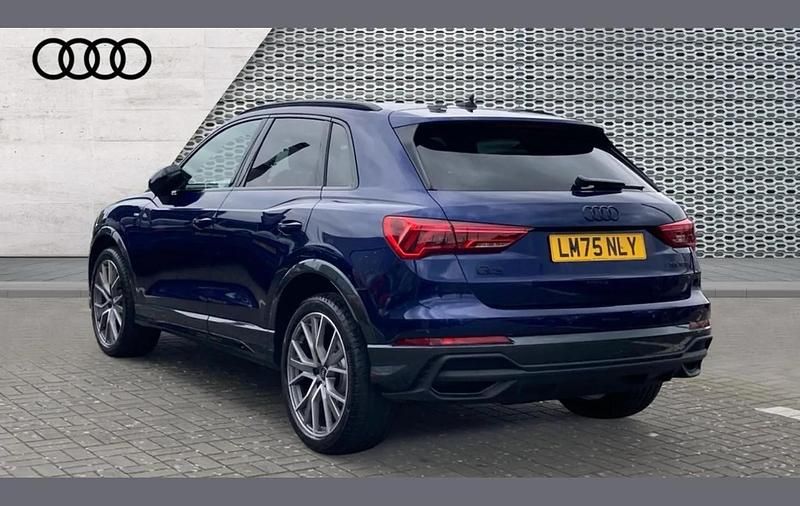 Ny Audi Q3 Black Edition 150 HK (110 kW) 2025 Blå SUV